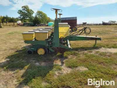 johndeere70004r30rowcropplanter-2_756a9ec1ef1844a89e9a698f84ea21cc.jpg