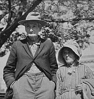 old couple .jpeg old couple .jpeg