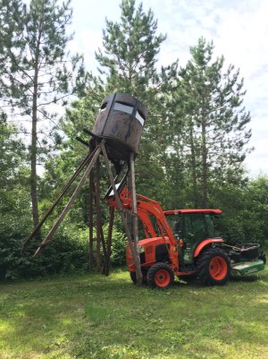 moving deer stand.jpg