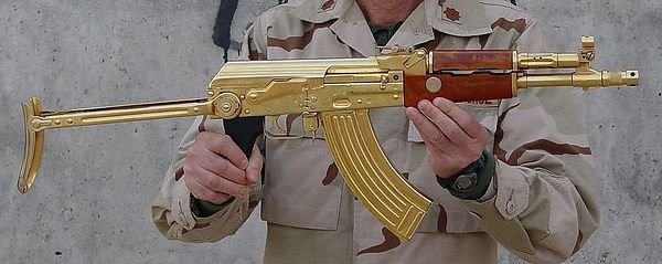 saddam_hussein_gold_ak471.jpg