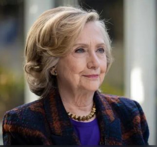 Hillary the crook.jpeg Hillary the crook.jpeg