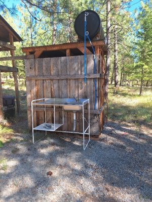 washbasinplumbed.jpg